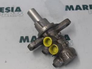 Used Master cylinder Fiat Fiorino (225) 1.3 JTD 16V Multijet Price € 60,50 Inclusive VAT offered by Maresia Parts