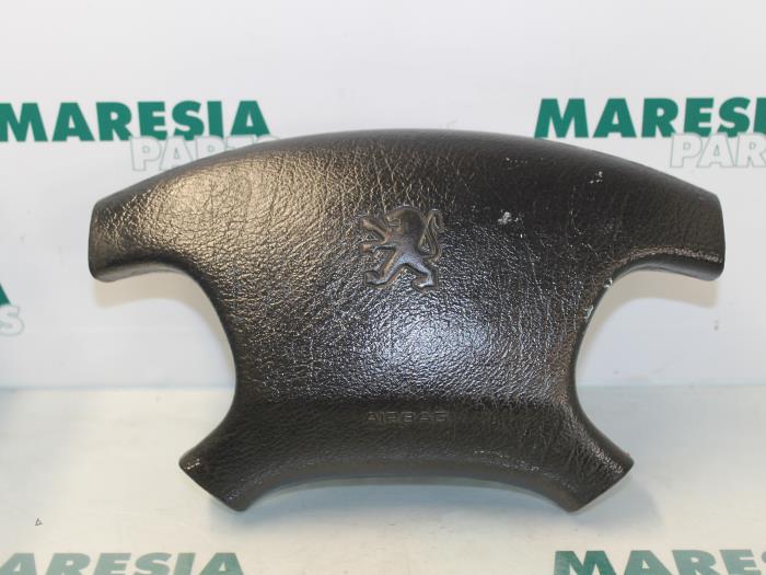 Left airbag (steering wheel) from a Peugeot Expert (222/224) 2.0 HDi 90 2004