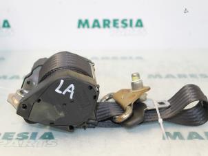 Used Rear seatbelt, left Alfa Romeo Brera (939) 2.0 JTDm 16V Price € 65,00 Margin scheme offered by Maresia Parts
