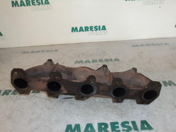 Gebrauchte Abgaskrümmer Alfa Romeo 156 (932) 2.4 JTD Preis € 75,00 Margenregelung angeboten von Maresia Parts
