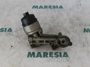 Used Oil filter holder Peugeot 206 CC (2D) 1.6 16V Price € 35,00 Margin scheme offered by Maresia Parts