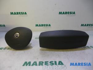 Used Airbag set + module Fiat Doblo (223A/119) 1.9 JTD Price € 210,00 Margin scheme offered by Maresia Parts