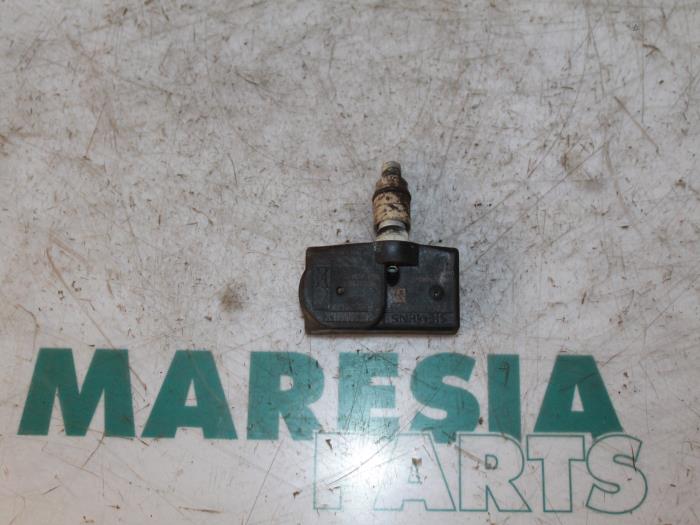 Begagnade Däcktryckssensor Renault Scénic II (JM) 1.5 dCi 80 Pris € 15,00 Marginaltabell erbjuds av Maresia Parts