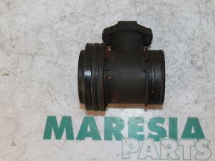 Usagé Débitmètre Lancia Kappa 2.0 20V LE,LS Prix € 35,00 Règlement à la marge proposé par Maresia Parts