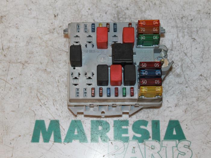 Fuse Box Fiat Punto Ii S Drs Maresia Parts