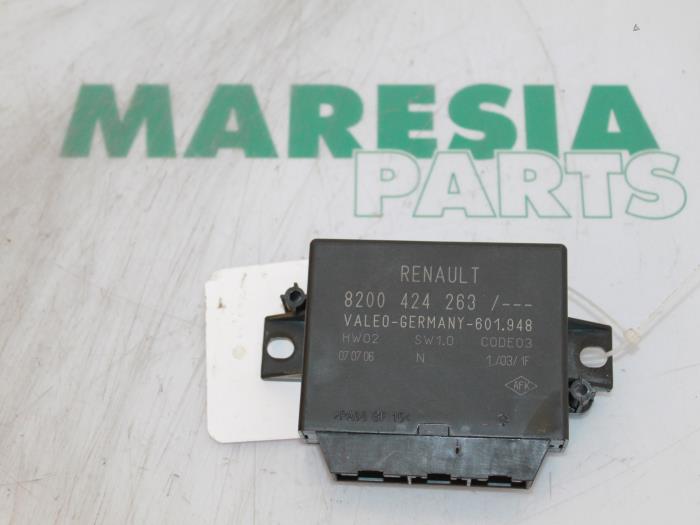 Begagnade PDC-modul Renault Megane II Grandtour (KM) 1.5 dCi 105 Pris € 85,00 Marginaltabell erbjuds av Maresia Parts