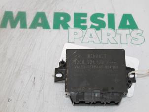 Used PDC Module Renault Kangoo Express (FW) 1.5 dCi 70 Price € 75,00 Margin scheme offered by Maresia Parts