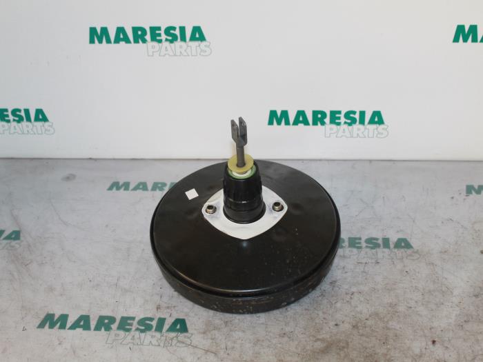 Usagé Servo frein Renault Scénic II (JM) 1.6 16V Prix € 40,00 Règlement à la marge proposé par Maresia Parts