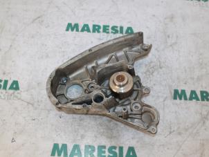 Usagé Rouleau tendeur courroie de distribution Fiat Ducato (250) 2.3 D 120 Multijet Prix € 50,00 Règlement à la marge proposé par Maresia Parts