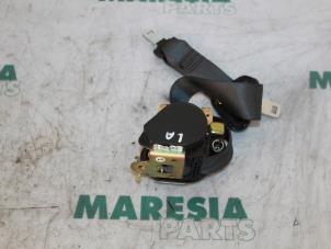 Used Rear seatbelt, left Renault Scénic II (JM) 1.5 dCi 105 Price € 40,00 Margin scheme offered by Maresia Parts