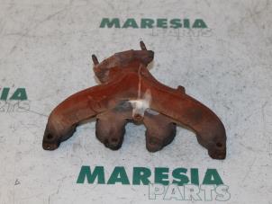 Used Exhaust manifold Peugeot 306 Break (7E) 1.6i XR,XT,ST Price € 50,00 Margin scheme offered by Maresia Parts