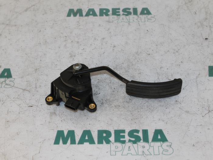 Begagnade Gaspedalsensor Renault Scénic II (JM) 1.5 dCi 85 Pris € 35,00 Marginaltabell erbjuds av Maresia Parts