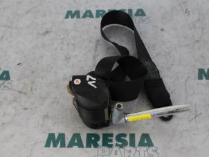 Usados Cinturón de seguridad izquierda delante Alfa Romeo 166 2.4 JTD Precio € 50,00 Norma de margen ofrecido por Maresia Parts