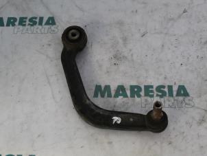 Usagé Bras de suspension bas arrière droit Alfa Romeo 166 2.4 JTD Prix € 35,00 Règlement à la marge proposé par Maresia Parts
