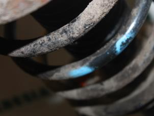 Begagnade Stötdämparstång, höger fram Peugeot 406 (8B) 2.2 16V Pris € 30,00 Marginaltabell erbjuds av Maresia Parts