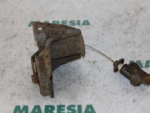 Used Spare wheel lift mechanism Renault Espace (JE) 2.2 dCi 130 16V Price € 50,00 Margin scheme offered by Maresia Parts