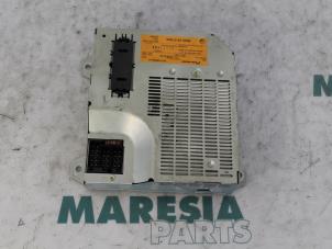 Gebrauchte Radio Renault Espace (JE) 2.0 16V Preis € 50,00 Margenregelung angeboten von Maresia Parts