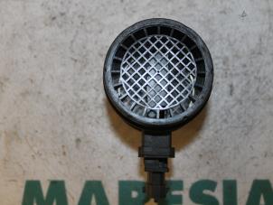 Luftmengenmesser van een Fiat Croma (194) 1.9 D Multijet 16V 2007