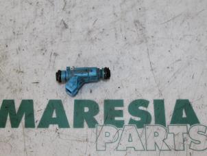Gebrauchte Injektor (Benzineinspritzung) Fiat Punto II (188) 1.2 16V Preis € 25,00 Margenregelung angeboten von Maresia Parts