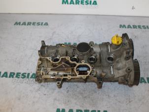 Usagé Arbre à cames Renault Laguna II (BG) 1.6 16V Prix € 157,50 Règlement à la marge proposé par Maresia Parts