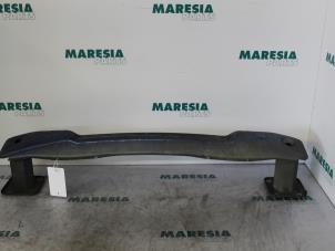 Used Rear bumper frame Fiat Croma (194) 1.9 JTD Multijet 16V Price € 75,00 Margin scheme offered by Maresia Parts