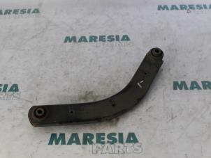 Used Rear wishbone, left Fiat Croma (194) 1.9 JTD Multijet 16V Price € 50,00 Margin scheme offered by Maresia Parts