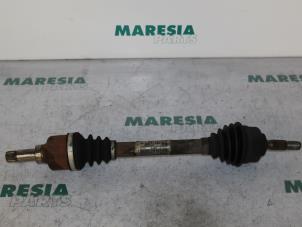 Used Front drive shaft, left Peugeot 206 (2A/C/H/J/S) 1.4 HDi Price € 75,00 Margin scheme offered by Maresia Parts
