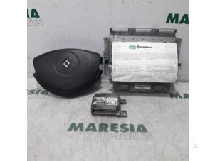 Used Airbag set + module Renault Clio II (BB/CB) 1.2 16V Price € 50,00 Margin scheme offered by Maresia Parts
