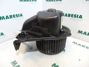 Gebrauchte Heizung Belüftungsmotor Fiat Ulysse (179) 2.0 JTD 16V Preis € 40,00 Margenregelung angeboten von Maresia Parts