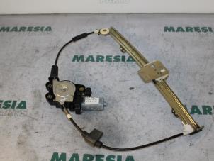 Used Window mechanism 2-door, front right Fiat Seicento (187) 1.1 MPI S,SX,Sporting Price € 30,00 Margin scheme offered by Maresia Parts