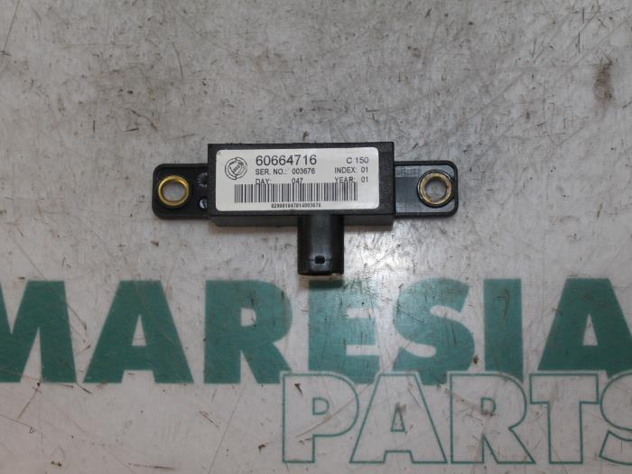 Begagnade Sensor (övriga) Lancia Thesis (841) 2.0 Turbo 20V Pris € 50,00 Marginaltabell erbjuds av Maresia Parts