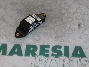 Usados Sensor de airbag Lancia Thesis (841) 2.0 Turbo 20V Precio € 25,00 Norma de margen ofrecido por Maresia Parts
