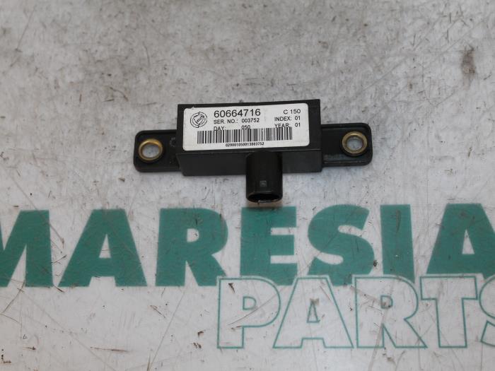 Begagnade Sensor (övriga) Lancia Thesis (841) 2.0 Turbo 20V Pris € 50,00 Marginaltabell erbjuds av Maresia Parts