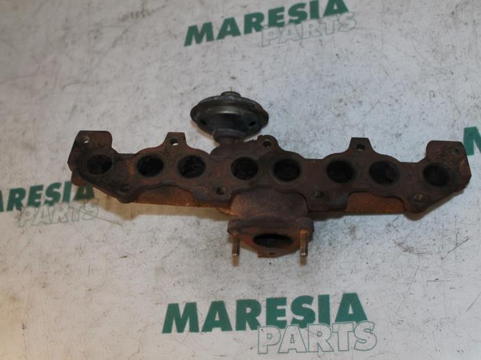 Gebrauchte Abgaskrümmer Citroen C5 II Break (RE) 2.2 HDiF 16V Preis € 60,00 Margenregelung angeboten von Maresia Parts