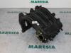 Intake manifold from a Renault Modus/Grand Modus (JP), 2004 / 2012 1.2 16V, MPV, Petrol, 1.149cc, 55kW (75pk), FWD, D4F740; D4FD7, 2004-12 / 2012-12, JP0C; JP0K; JP0R; JP1C; JP1R; JP2C; JP3C; JPGC; JPHC 2005