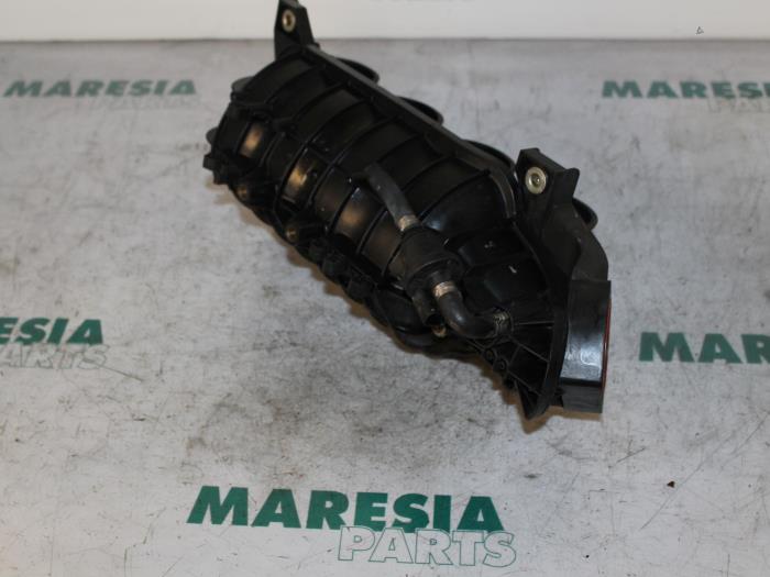 Gebrauchte Ansaugbrugge Alfa Romeo 147 (937) 1.6 Twin Spark 16V Preis € 50,00 Margenregelung angeboten von Maresia Parts