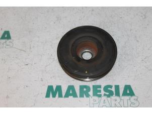 Used Crankshaft pulley Renault Scénic II (JM) 1.6 16V Price € 20,00 Margin scheme offered by Maresia Parts