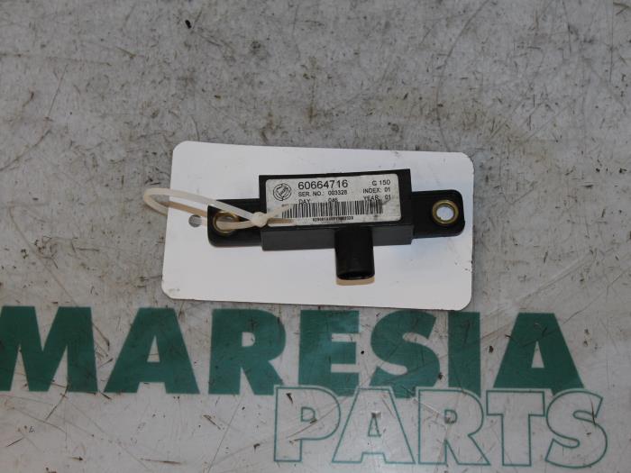 Begagnade Sensor (övriga) Lancia Thesis (841) 2.0 Turbo 20V Pris € 50,00 Marginaltabell erbjuds av Maresia Parts