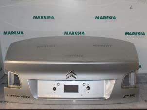 Używane Tylna klapa Citroen C5 III Berline (RD) 1.6 HDiF 16V Cena € 125,00 Procedura marży oferowane przez Maresia Parts