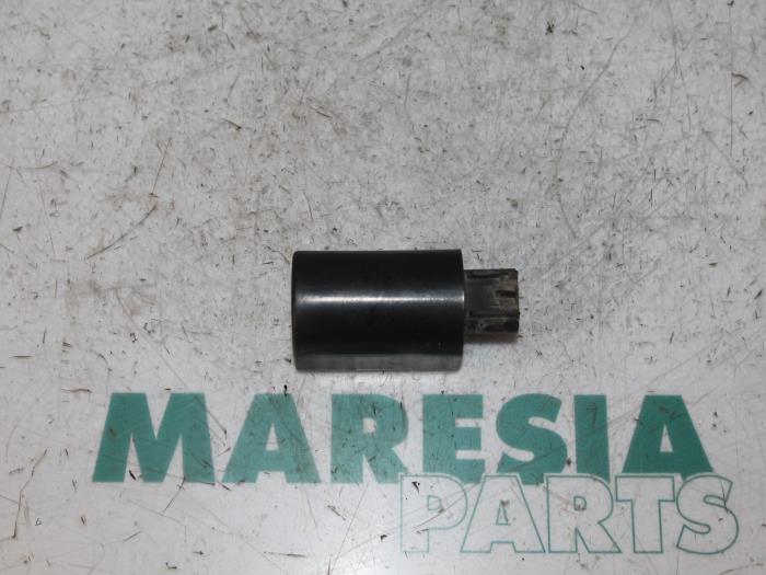Begagnade Sensor (övriga) Fiat Scudo (270) 2.0 D Multijet 4x4 Pris € 35,00 Marginaltabell erbjuds av Maresia Parts