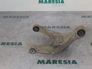 Used Lower wishbone, rear right Citroen C5 III Berline (RD) 1.6 HDiF 16V Price € 90,00 Margin scheme offered by Maresia Parts