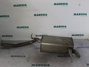 Used Exhaust rear silencer Citroen C5 III Berline (RD) 1.6 HDiF 16V Price € 50,00 Margin scheme offered by Maresia Parts