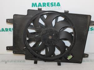 Usagé Ventilateur moteur Alfa Romeo 147 (937) 1.6 Twin Spark 16V Prix € 65,00 Règlement à la marge proposé par Maresia Parts
