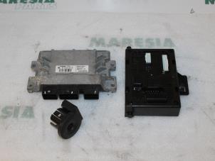 Used Engine management computer Renault Modus/Grand Modus (JP) 1.2 16V Price € 210,00 Margin scheme offered by Maresia Parts