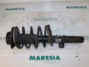 Used Front shock absorber rod, right Peugeot 206 (2A/C/H/J/S) 1.4 16V Price € 30,00 Margin scheme offered by Maresia Parts