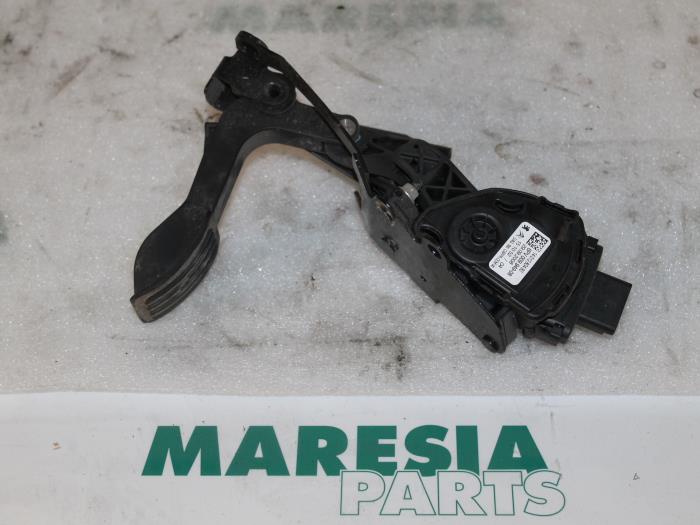 Begagnade Gaspedalsensor Fiat Scudo (270) 2.0 D Multijet Pris € 36,30 Inklusive moms erbjuds av Maresia Parts