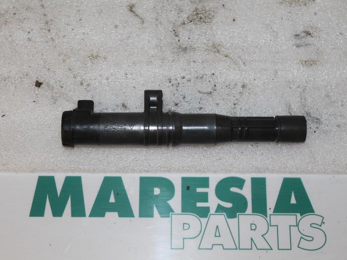 Usagé Bobine Renault Espace (JK) 2.0 Turbo 16V Grand Espace Prix € 10,00 Règlement à la marge proposé par Maresia Parts