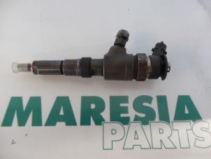 Usagé Injecteurs Peugeot 307 (3A/C/D) 1.4 HDi Prix € 75,00 Règlement à la marge proposé par Maresia Parts