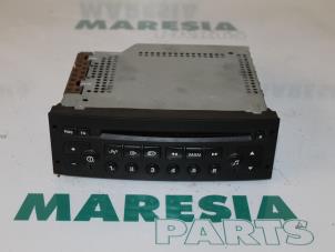 Gebrauchte Radio CD Spieler Peugeot 206 SW (2E/K) 1.6 16V Preis € 50,00 Margenregelung angeboten von Maresia Parts