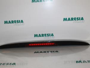 Used Spoiler Peugeot 206 SW (2E/K) 1.6 16V Price € 50,00 Margin scheme offered by Maresia Parts